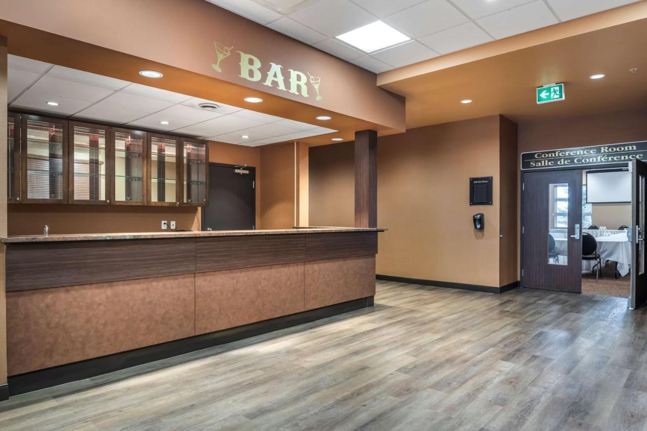 Best Western Plus, Bathurst Hotel & Suites Exterior photo