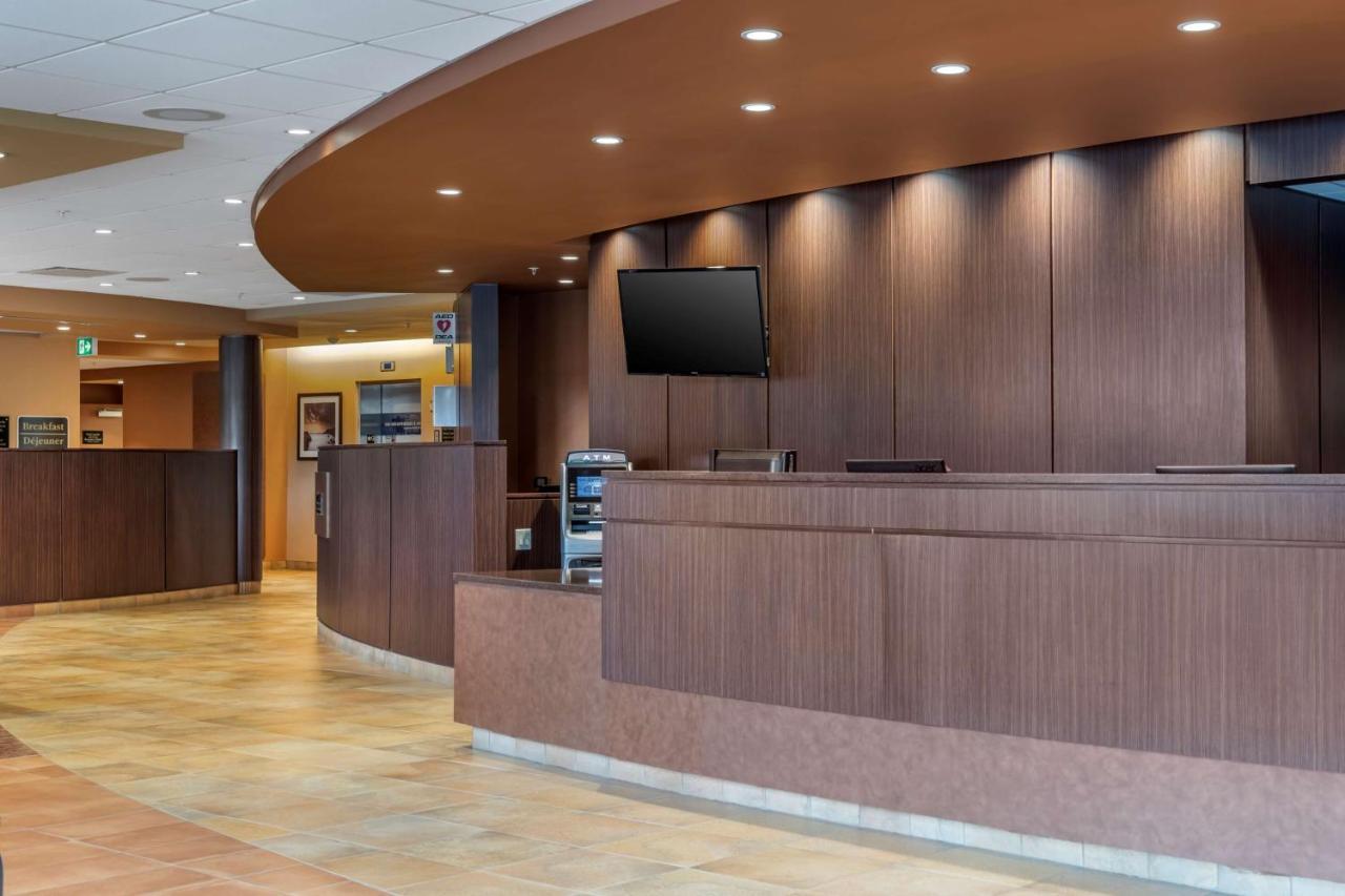 Best Western Plus, Bathurst Hotel & Suites Exterior photo
